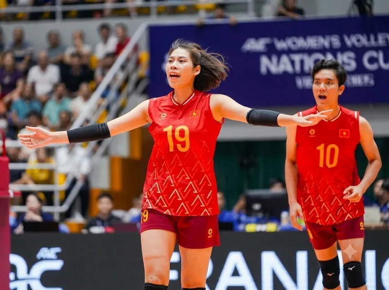 Lâm Oanh tiếp tục là nhân tố quan trọng trong hệ thống thi đấu của đội tuyển nữ Việt Nam.